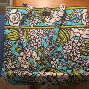 Vera Bradley tote